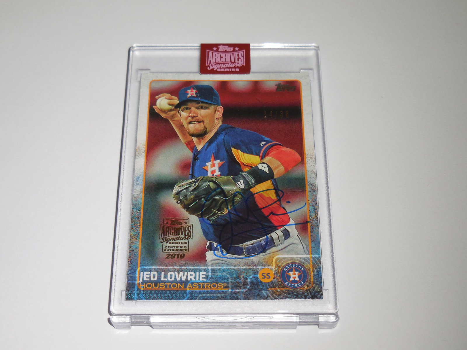 2019 TOPPS ARCHIVES JED LOWRIE BUY BACK AUTO #'D 14/38 (1 of 2)