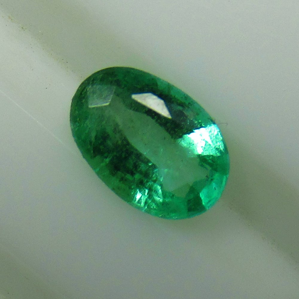 0.54 Ct Natural Zambian Emerald Oval Cut (1 of 3)