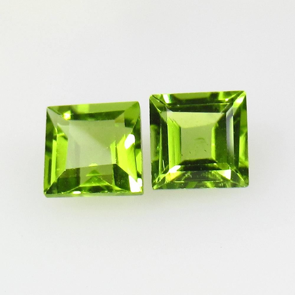 2.80 Ct Natural Pakistan Peridot Square Pair (1 of 2)