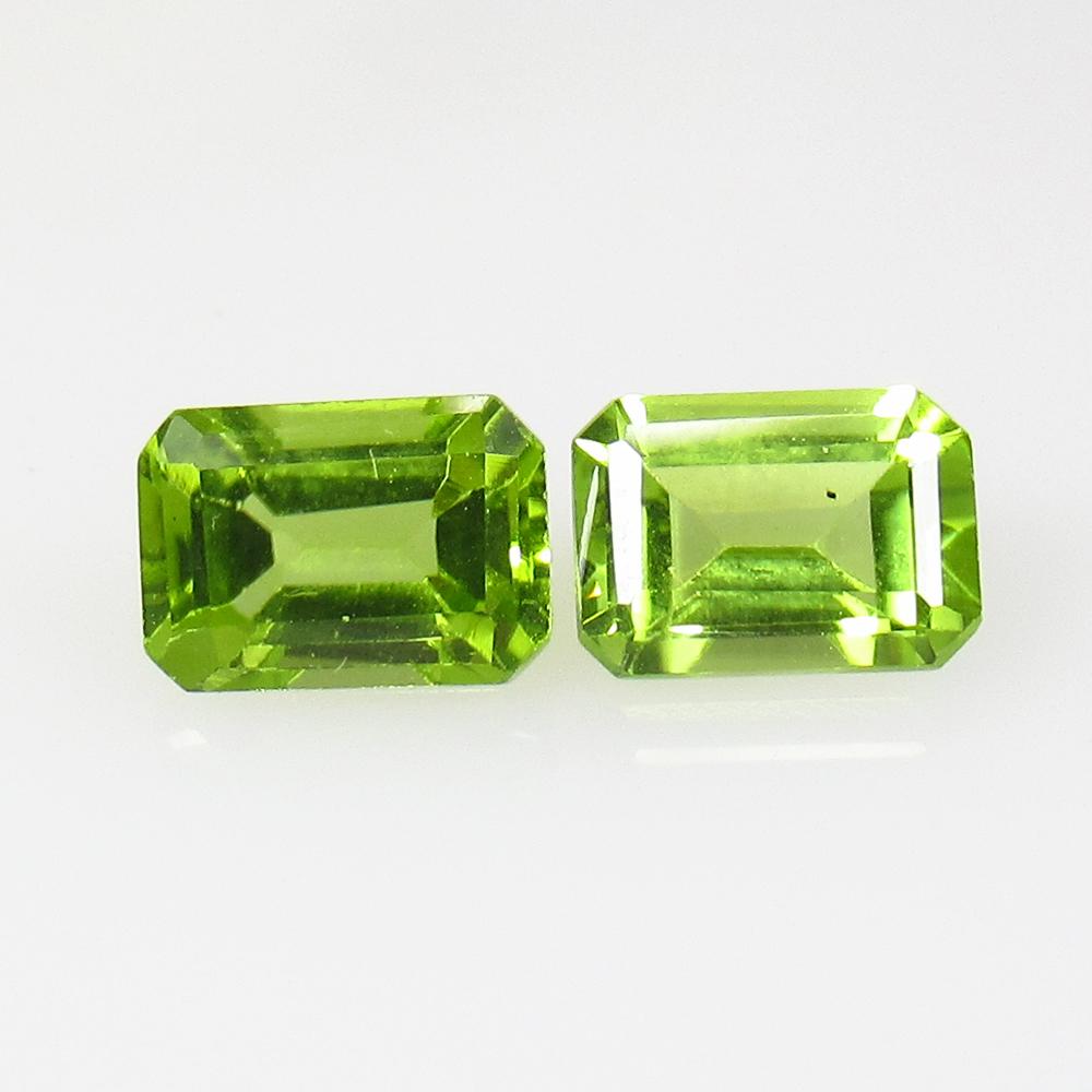 2.23 Ct Natural Pakistan Peridot Octagon Pair (1 of 2)