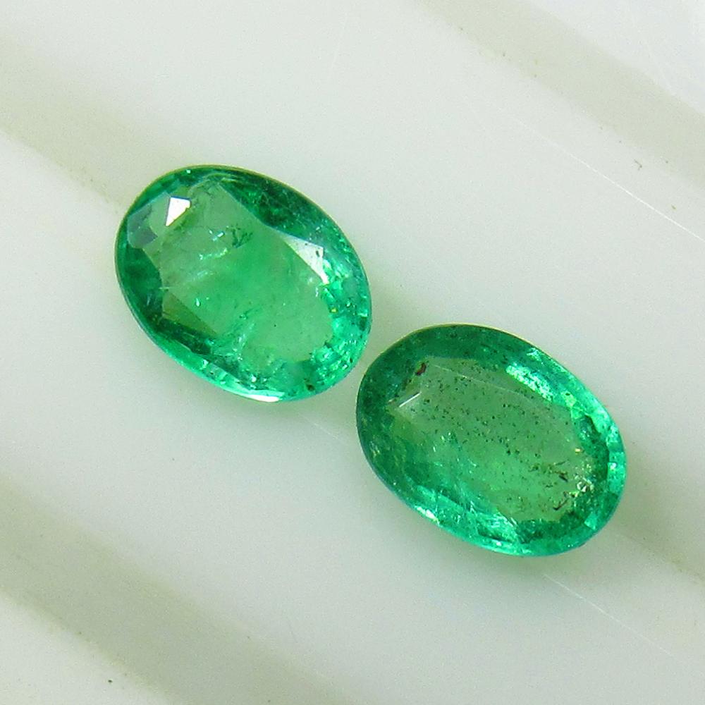 0.97 Ct Natural Zambian Emerald Oval Pair (1 of 3)