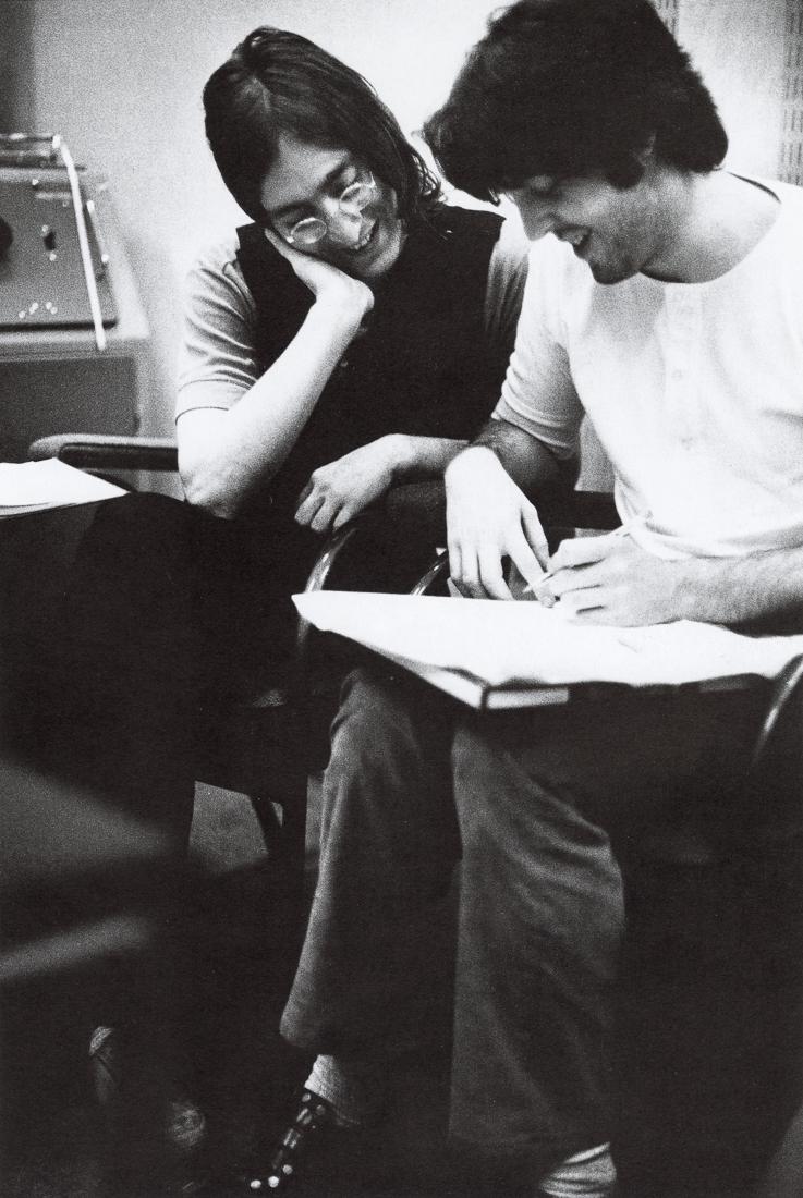 LINDA MCCARTNEY - John, Paul Recording Abbey Road (1 of 1)