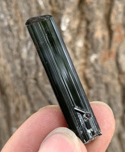 07 Gram Stunning Natural Tourmaline Specimen (1 of 3)