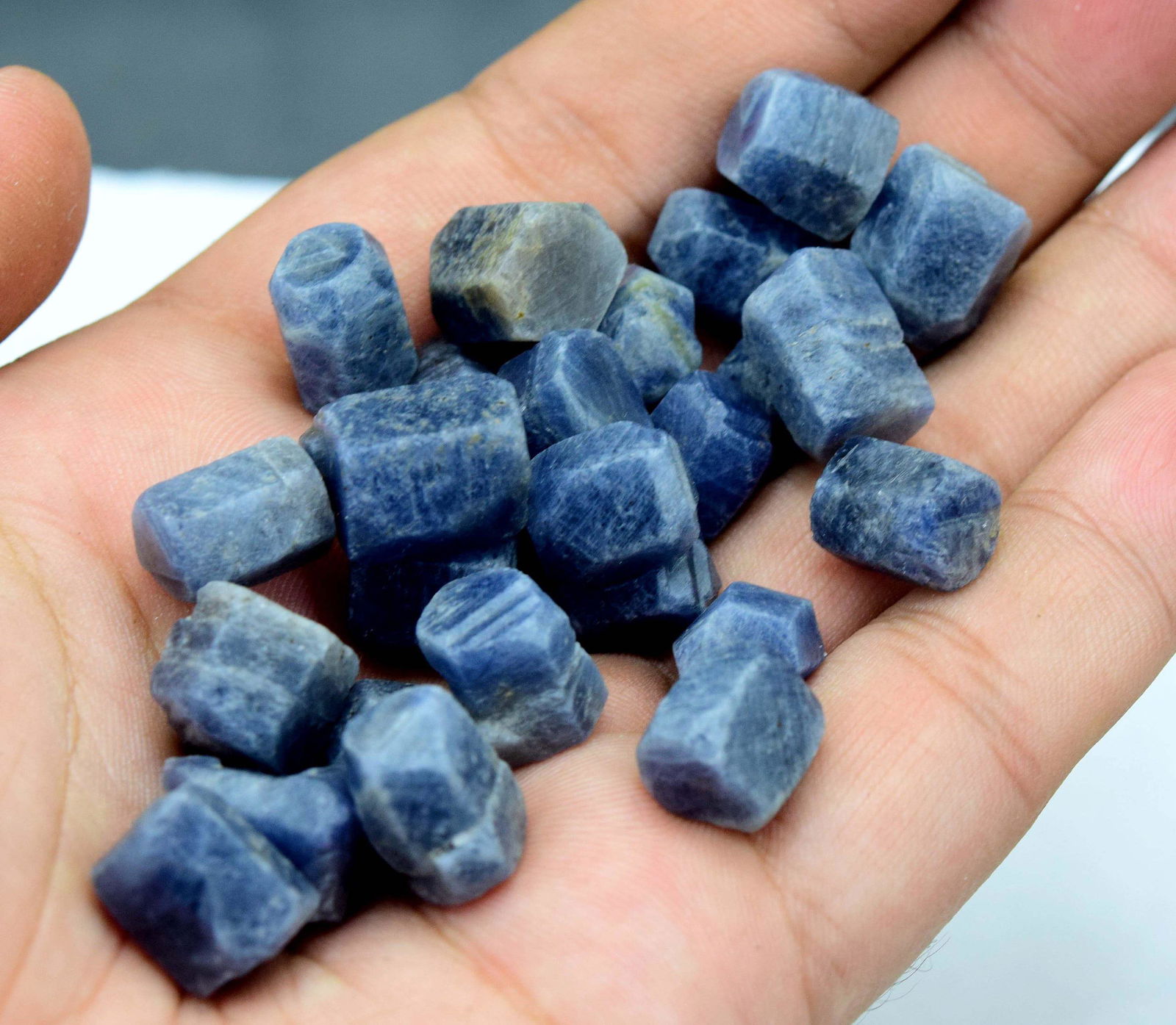 86 Gram Damage Free Natural Sapphire Crystals lot with (1 of 4)