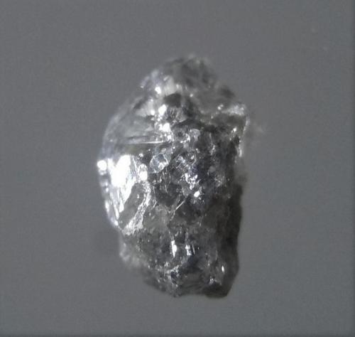 0.35 CT ROUGH DIAMOND - UNTREATED GEMSTONE (1 of 4)