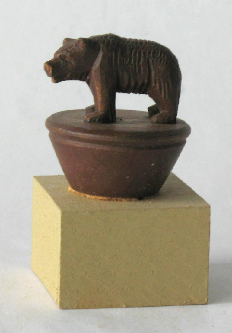 Vintage Folk Art Carving Of A Bear (1 of 2)