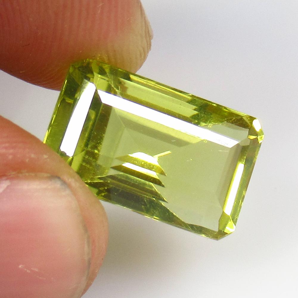 8.63 Ctw Natural Lemon Quartz Octagon Cut: No Reserve! Title: 8.63 Ctw Natural Lemon Quartz Octagon Cut Stone Clarity: VVS Gemstones: Lemon Quartz Carat Weights: 8.63 Size/Dimensions: 15.60 x 9.60 x 8.20 mm Additional Information: Good Luster 