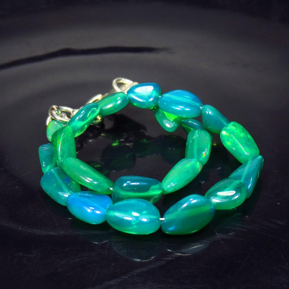 16.35 Ctw 925 Silver 21 Green Fire Opal Beads Bracelet (1 of 2)