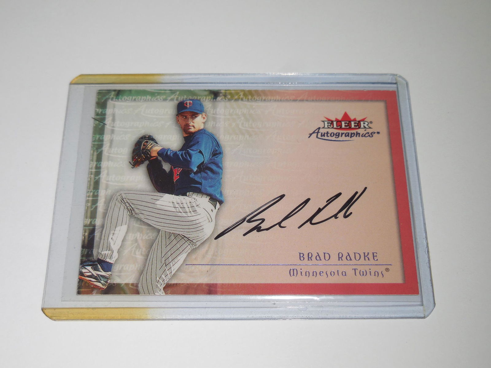2000 FLEER AUTOGRAPHICS BRAD RADKE AUTHENTIC AUTO TWINS (1 of 2)