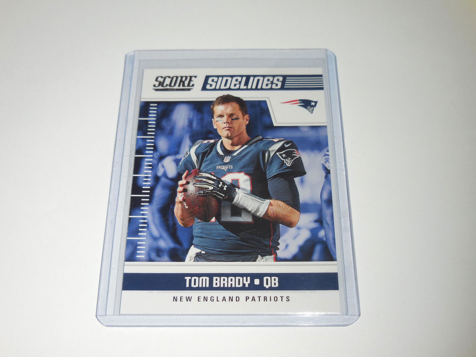 2018 SCORE TOM BRADY SIDELINES NEW ENGLAND PATRIOTS (1 of 2)