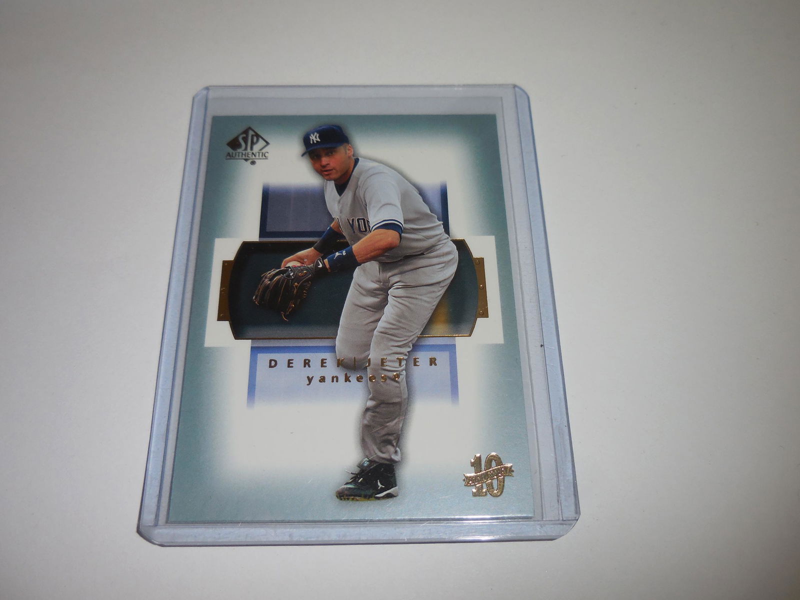 2003 UD SP AUTHENTIC #39 DEREK JETER NEW YORK YANKEES (1 of 2)