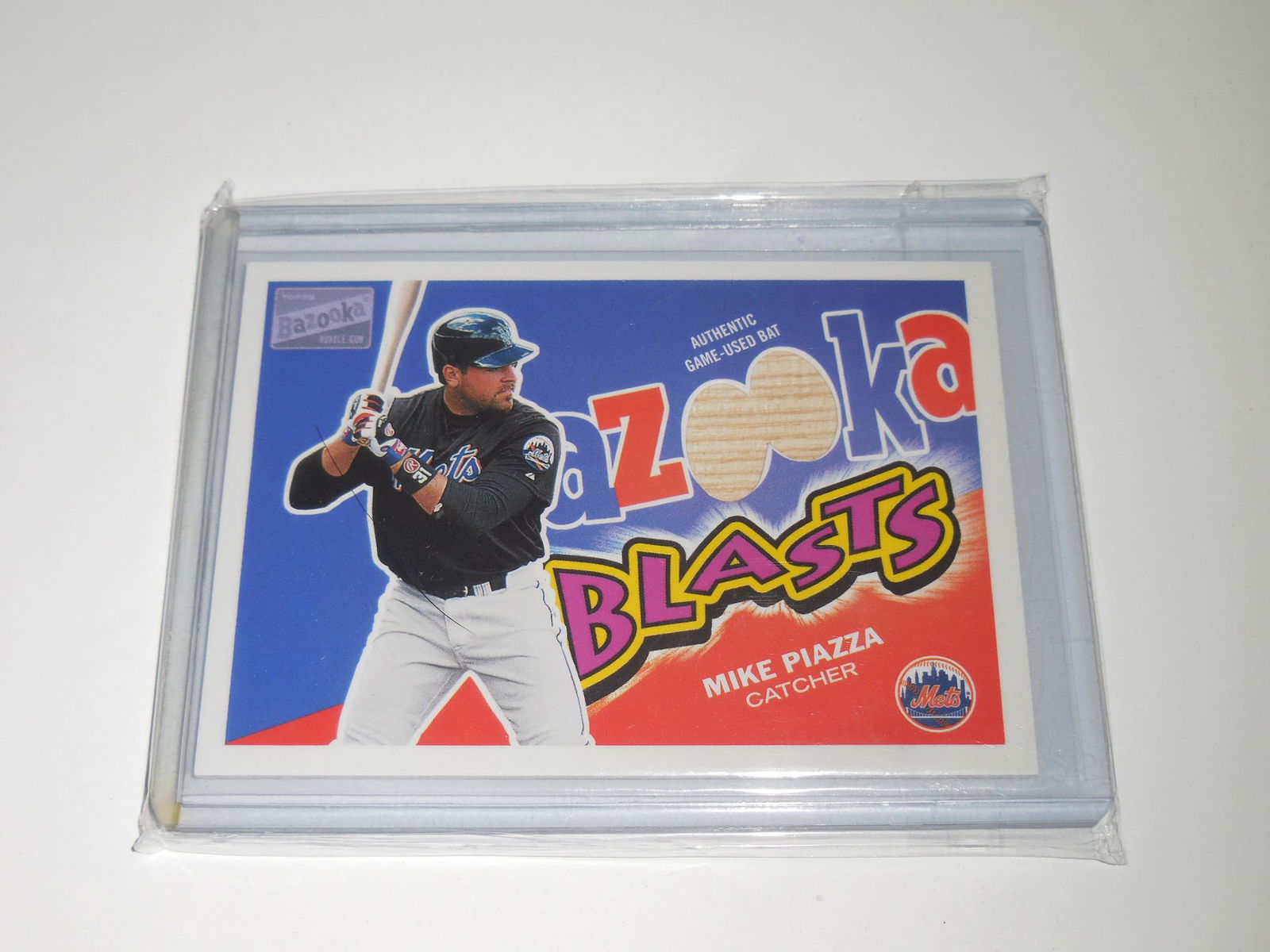 2003 TOPPS BAZOOKA MIKE PIAZZA GAME USED BAT CARD METS (1 of 2)