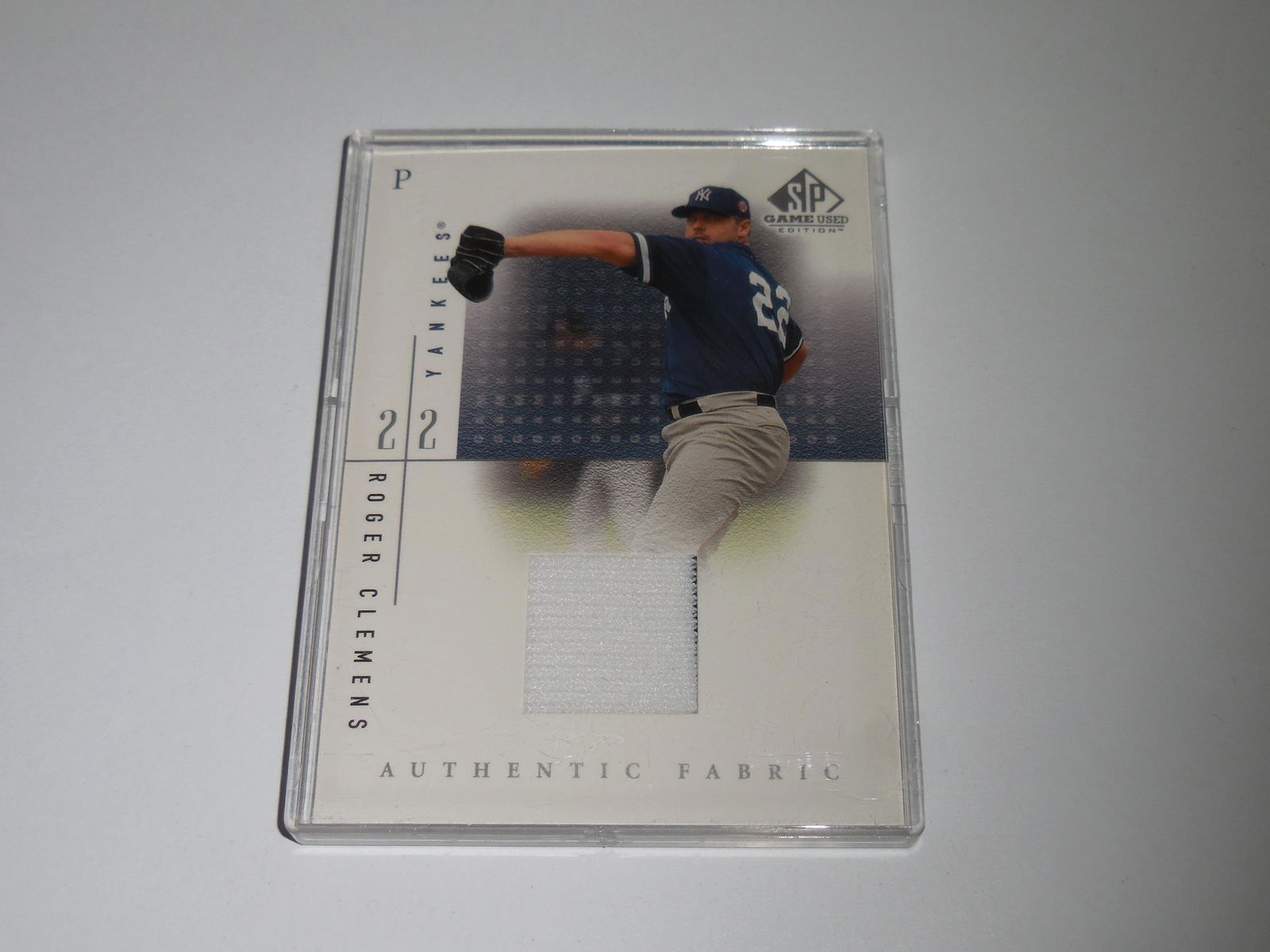2001 UD SP GAME USED ROGER CLEMENS GAME WORN JERSEY (1 of 2)