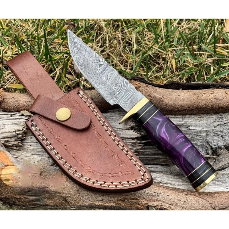 Hiking camping work damascus steel knife hunting resin: Knife "Atchison" • Blade - damask steel • Handle – resin, brass • Scabbard – leather (included) • Blade hardness – 55-58 HRC • Total length – 204 mm. • Blade length – 102 mm. •