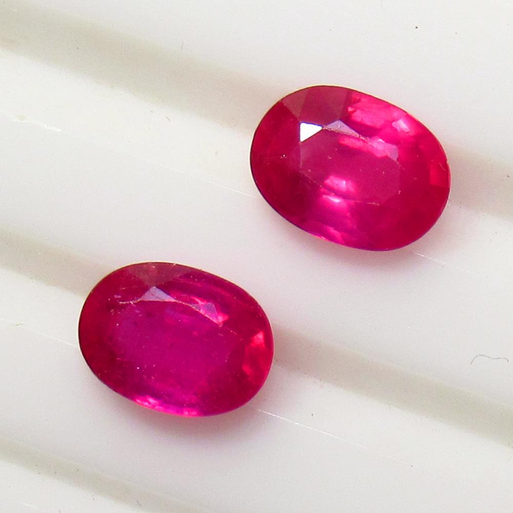 3.03 Ct Natural Mozambique Pinkish Ruby Oval Pair (1 of 3)