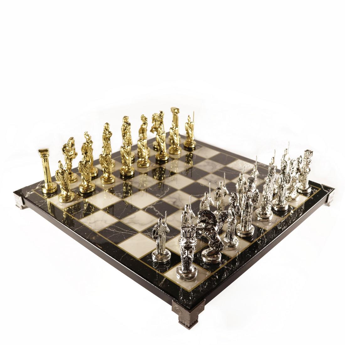 Metal Chess Set Wood Chessboard Spartan Warriors (1 of 6)