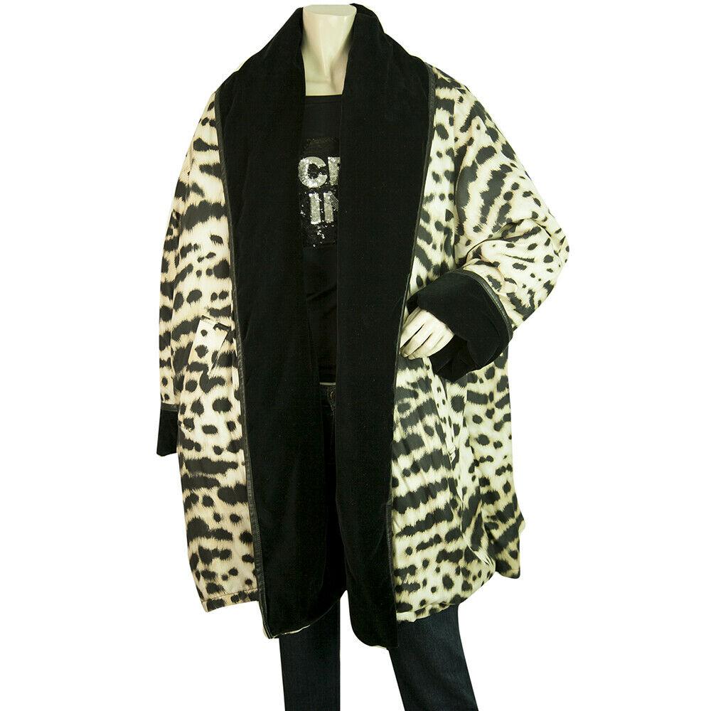 Max Mara Beige Silk & Cotton Leopard Animal Print: Max Mara Beige Silk & Cotton Leopard Animal Print Jacket Coat size Fr 38 US 6 Max Mara presents this far from classic animal print coat, a winter must have in such a luxurious quality!! It features lo