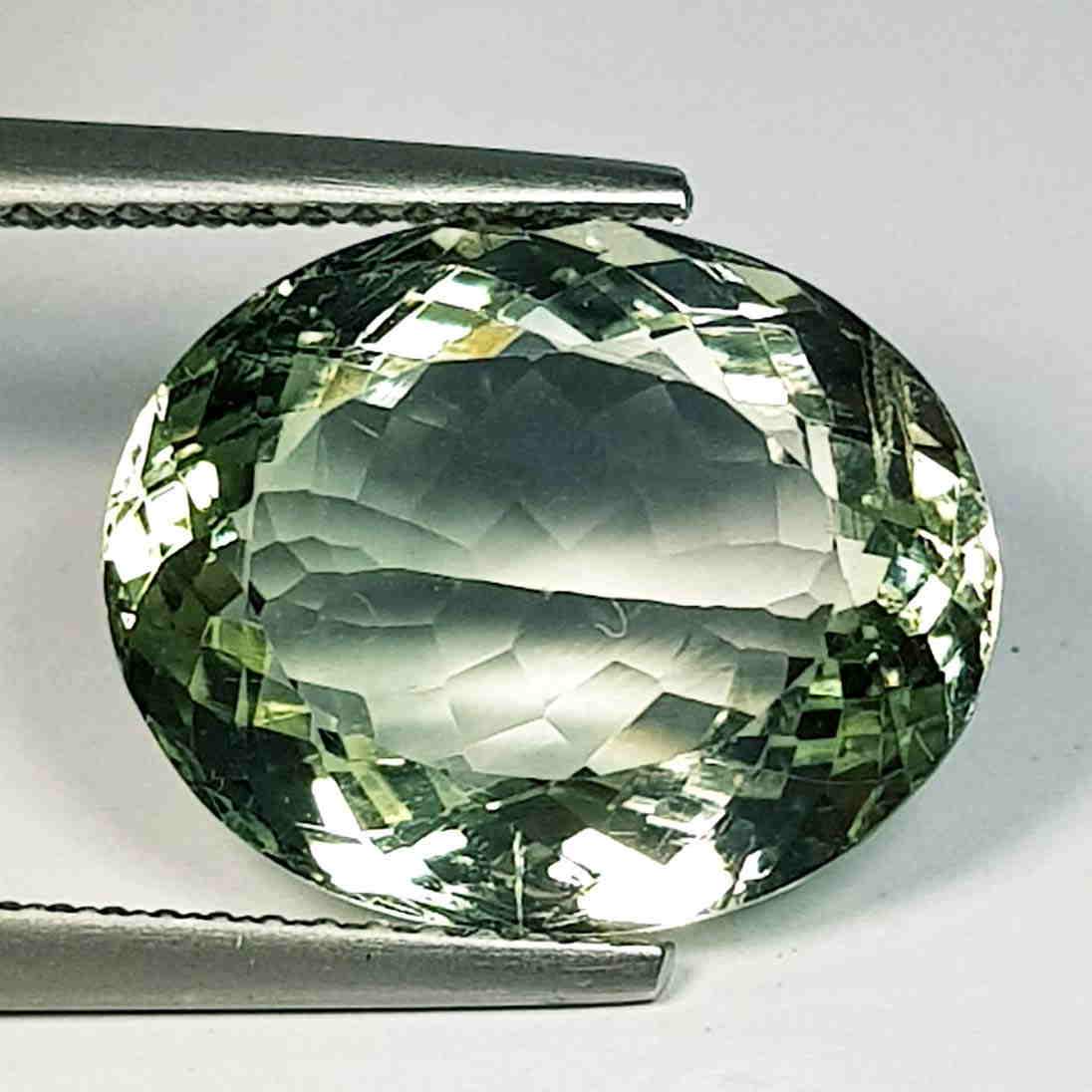 Natural Green Amethyst Oval Cut 8.40 Ct (1 of 5)