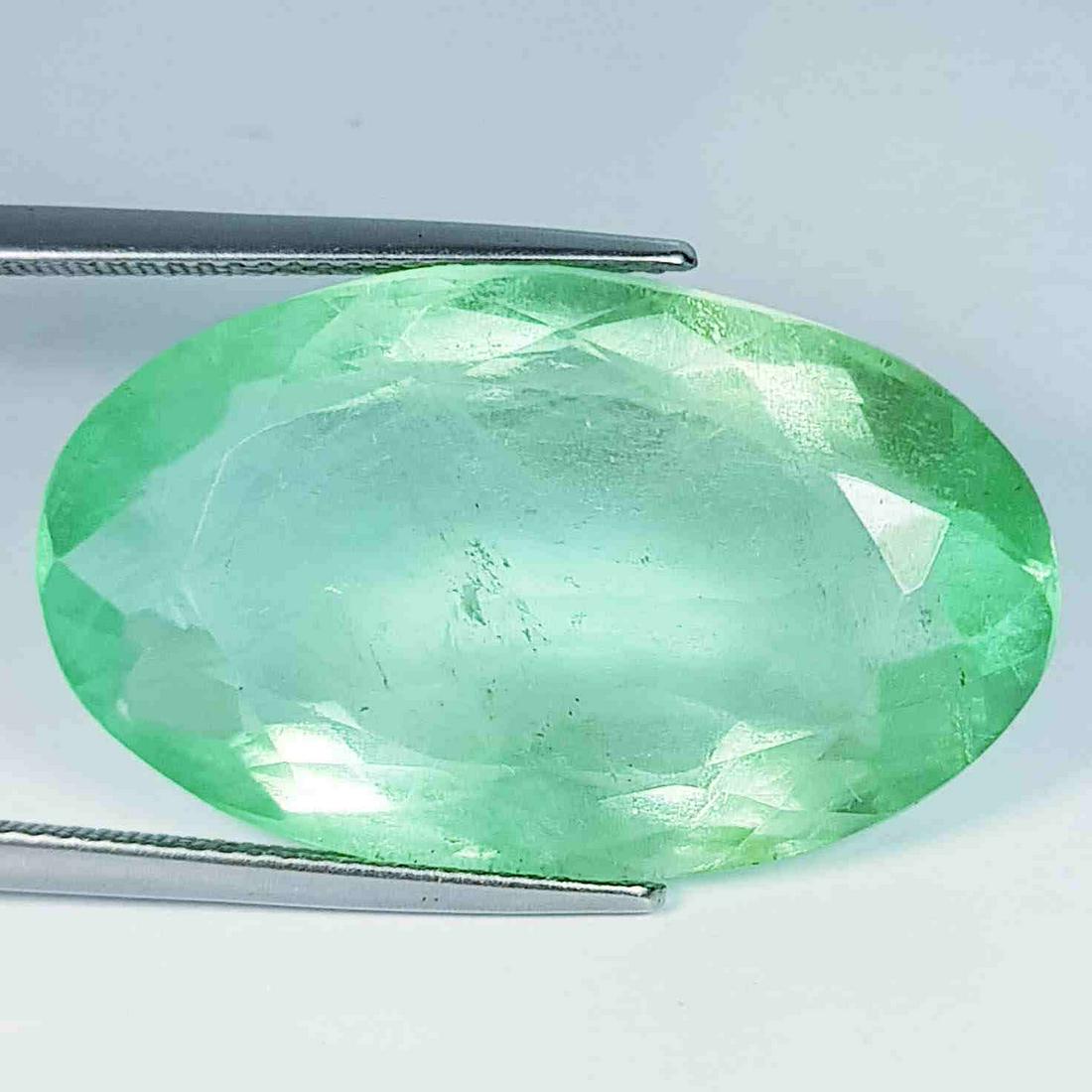 50.80 Ct Natural Green Fluorite Oval Cut (1 of 5)