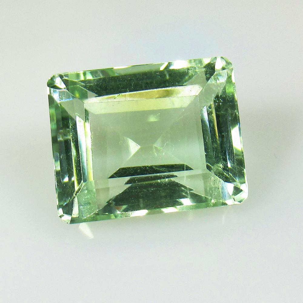 17.20 Ct Natural Green Amethyst Octagon Cut (1 of 2)