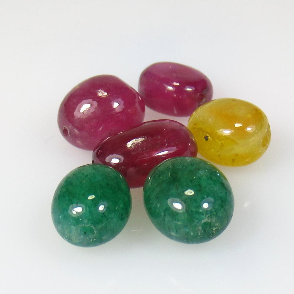 20.17 Ct Natural 6 Emerald, Ruby, Sapphire Beads (1 of 2)