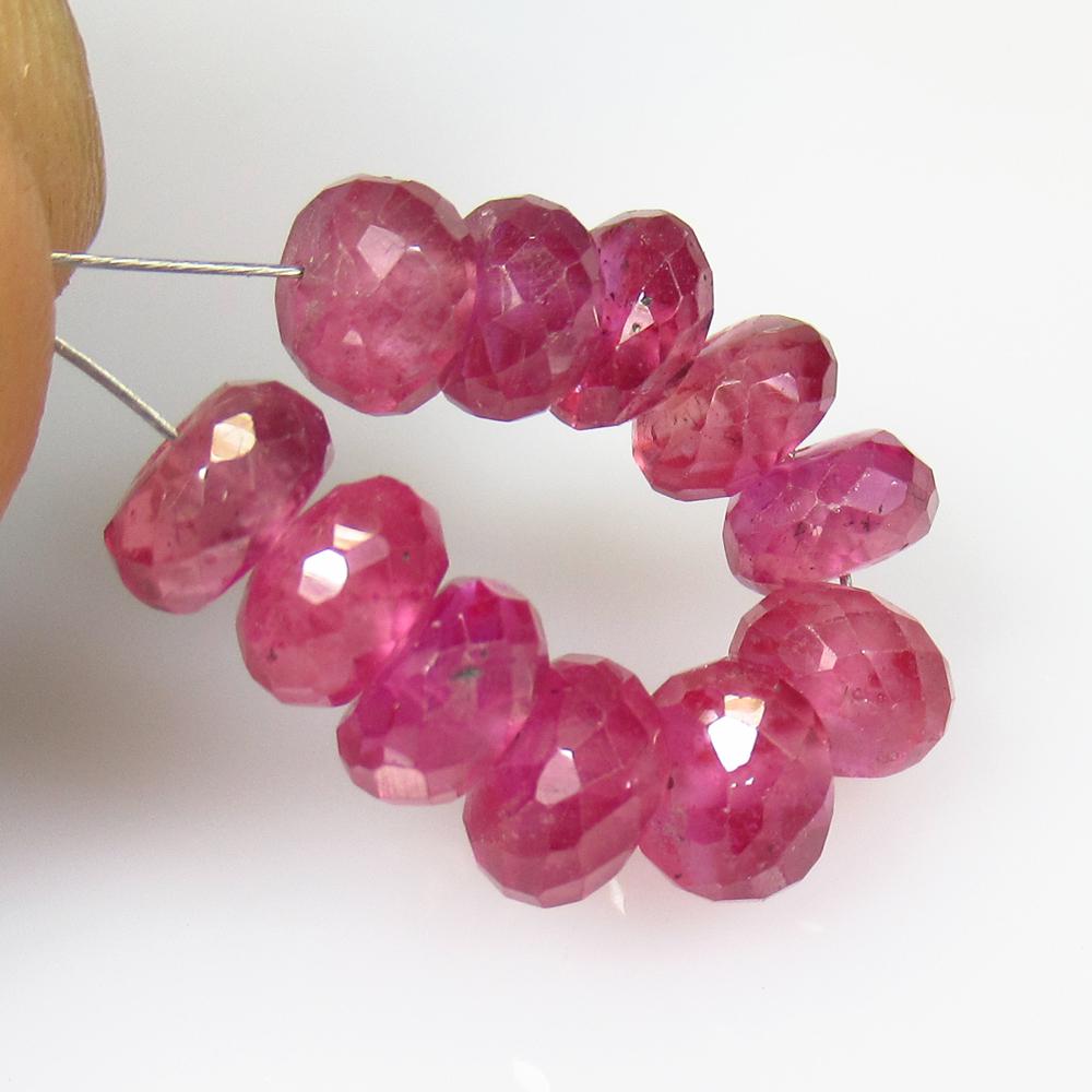 15.70 Ct Natural 11 Mozambique Red Ruby Round Beads (1 of 2)