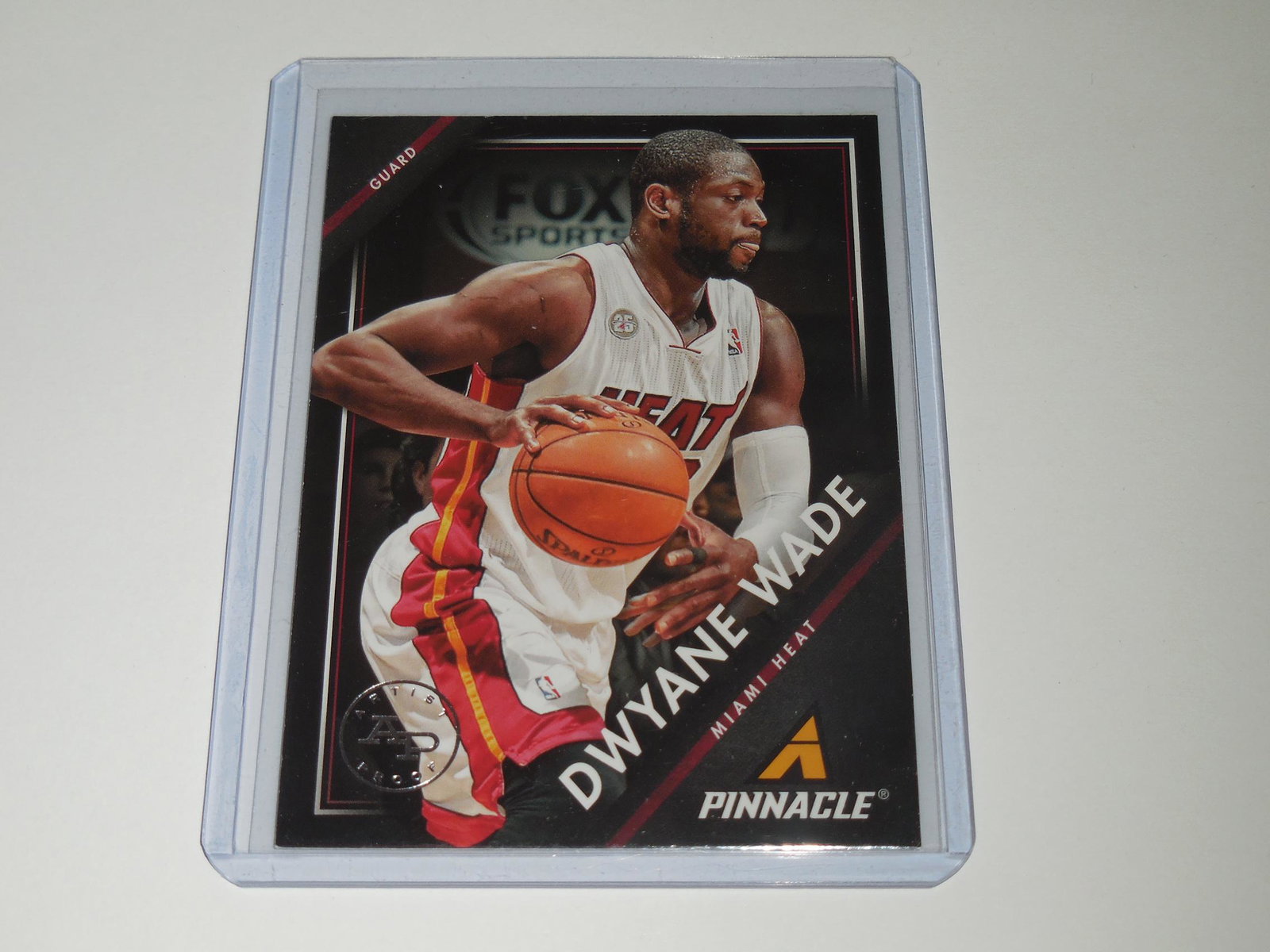 2013-14 PANINI PINNACLE DWYANDE WADE RARE ARTIST PROOF: Title: 2013-14 PANINI PINNACLE DWYANDE WADE RARE ARTIST PROOF Description: A VERY NICE CARD FOR ANY SPORTS COLLECTOR OR SPORTS FAN! THIS CARD COMES WITH A SLEEVE AND TOP LOADER. THE ACTUAL CARD YOU'RE