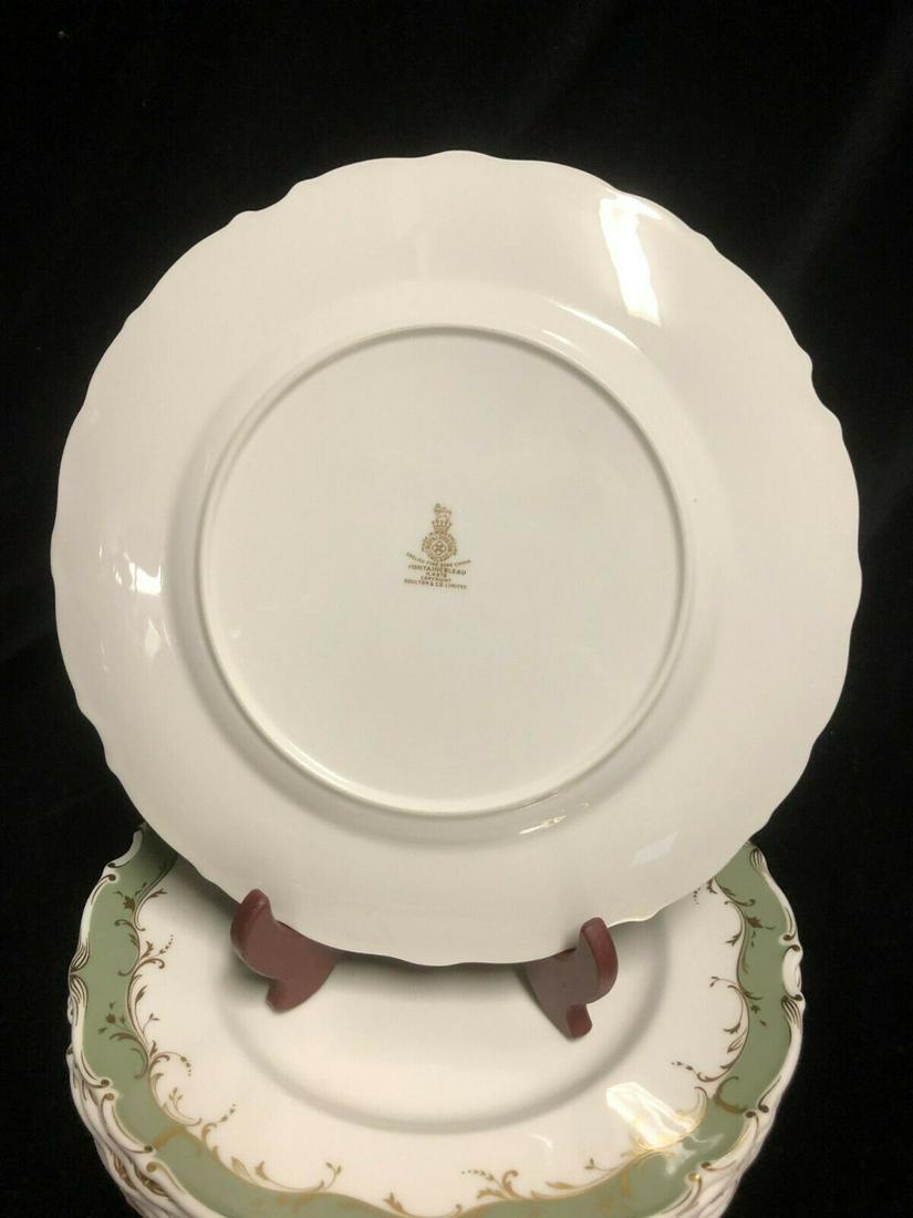 8 Royal Doulton Fontainebleau Dinner Plates- 10.5" (1 of 4)
