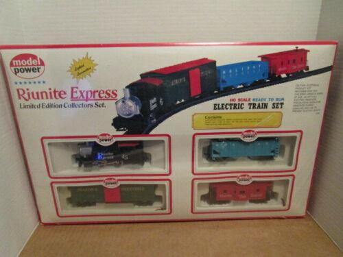 Vintage HO Scale MODEL POWER Riunite Express Train (1 of 1)