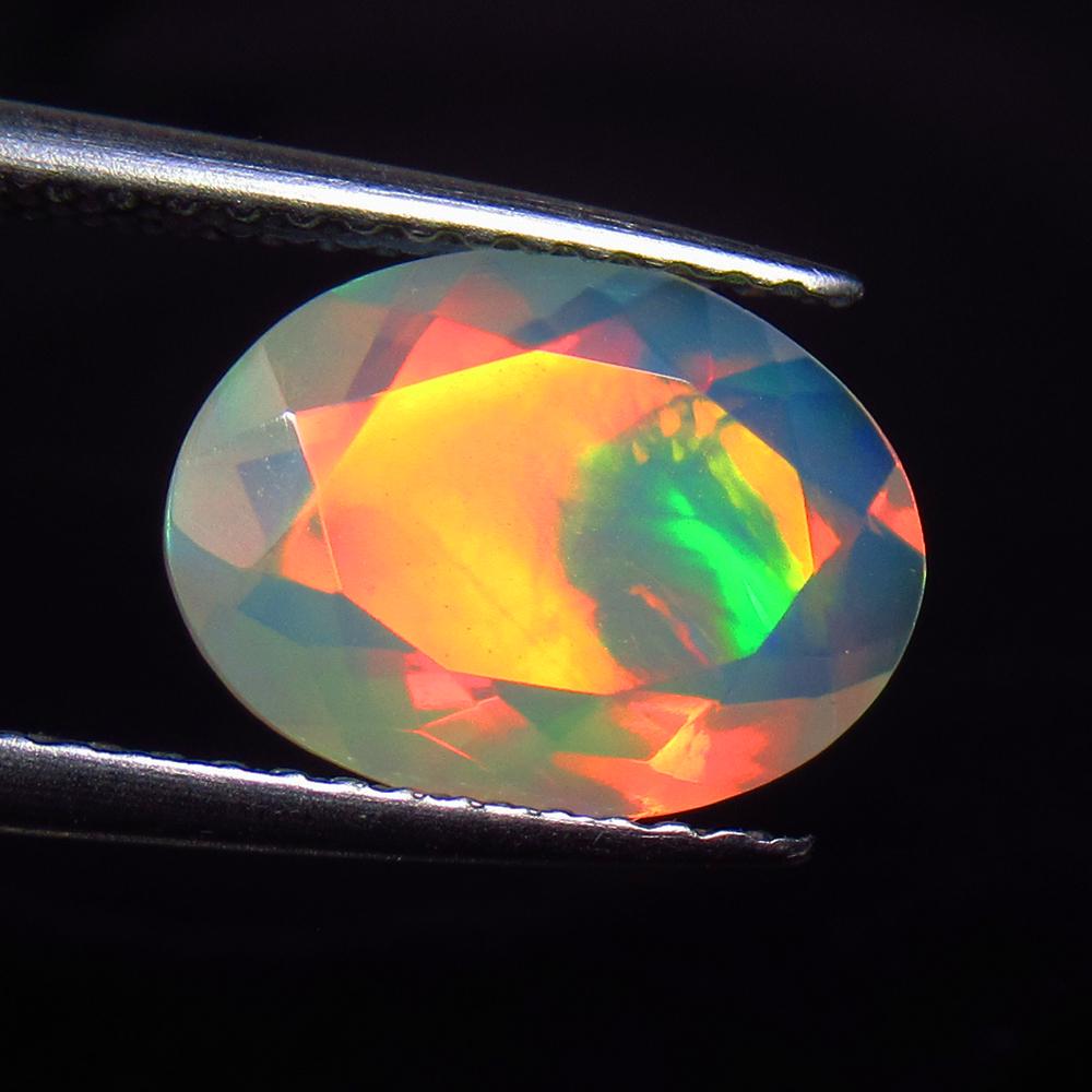1.70 Ctw Natural Ethiopian Multicolor Fire Opal Oval (1 of 2)