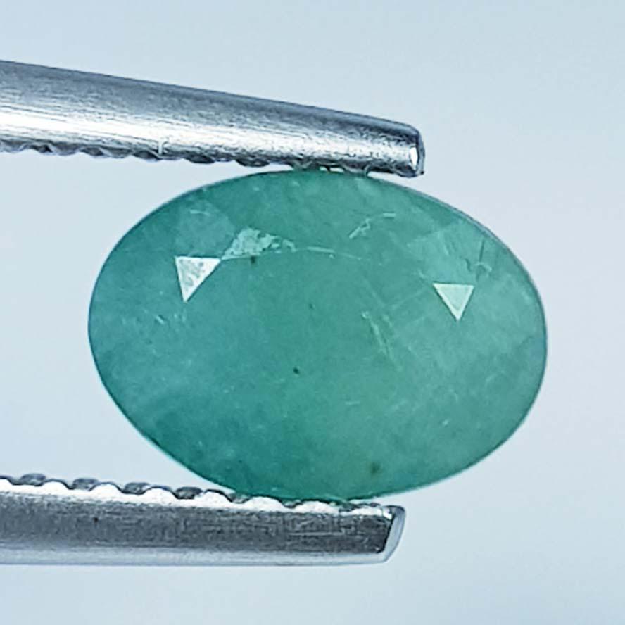 1.10 ct Natural Grandidierite Oval Cut: No Reserve! Title: 1.10 ct Natural Grandidierite Oval Cut Color/Clarity: SI - SI1 Gemstones: Loosegemstone Carat Weights: 1.1 Size/Dimensions: 7.50 x 5.40 x 4.00 Additional Information: Oval - Madagas