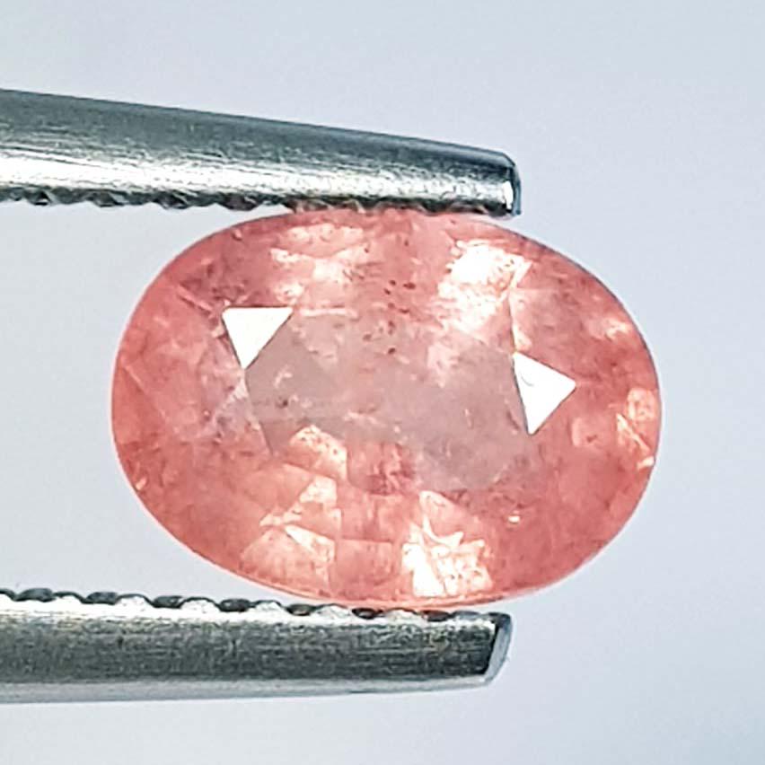 1.22 ct Natural Orange Sapphire: No Reserve! Title: 1.22 ct Natural Orange Sapphire Color/Clarity: Loosegemstone Gemstones: VS Carat Weights: 1.22 Size/Dimensions: 7.00 x 5.20 x 3.50 Additional Information: Oval - Burma Shipping: D