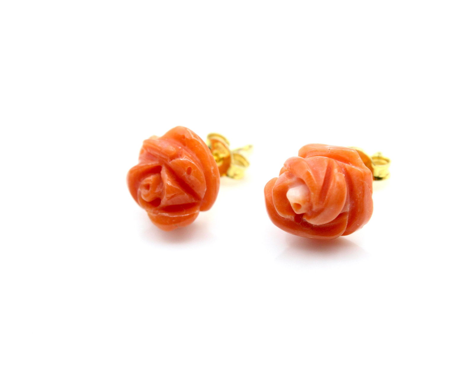Carved Rose Stud Earrings, Mediterranean Coral: Item: CEJJ01 Due To and Carving Process The size of Earrings Can be lit Bit Different from Each Other. Gemstone: Natural Coral ( NOT DYED ) Material: Mediterranean red coral , Silver 925, Gold plated