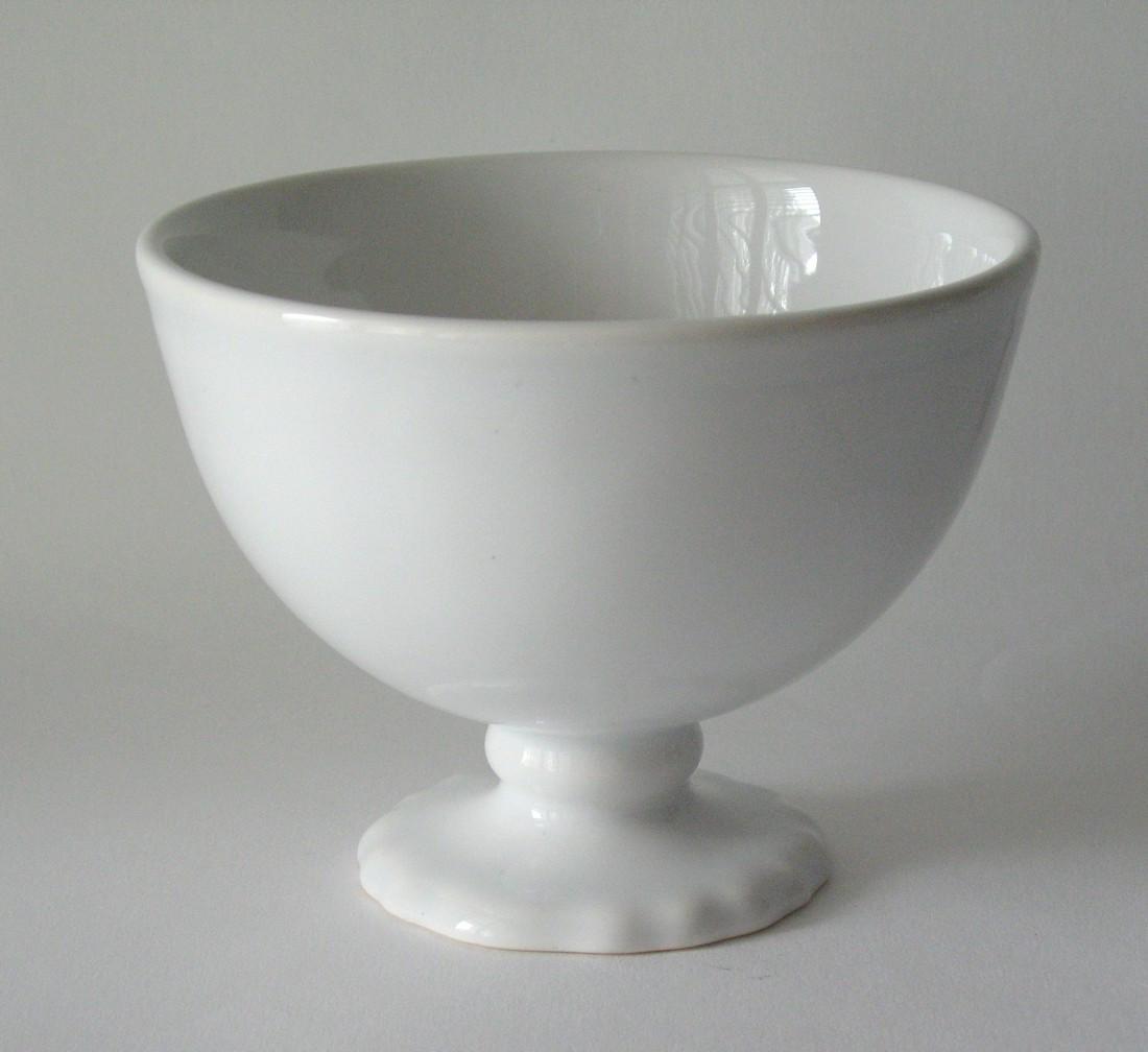 Vintage small size white ironstone compote (1 of 2)