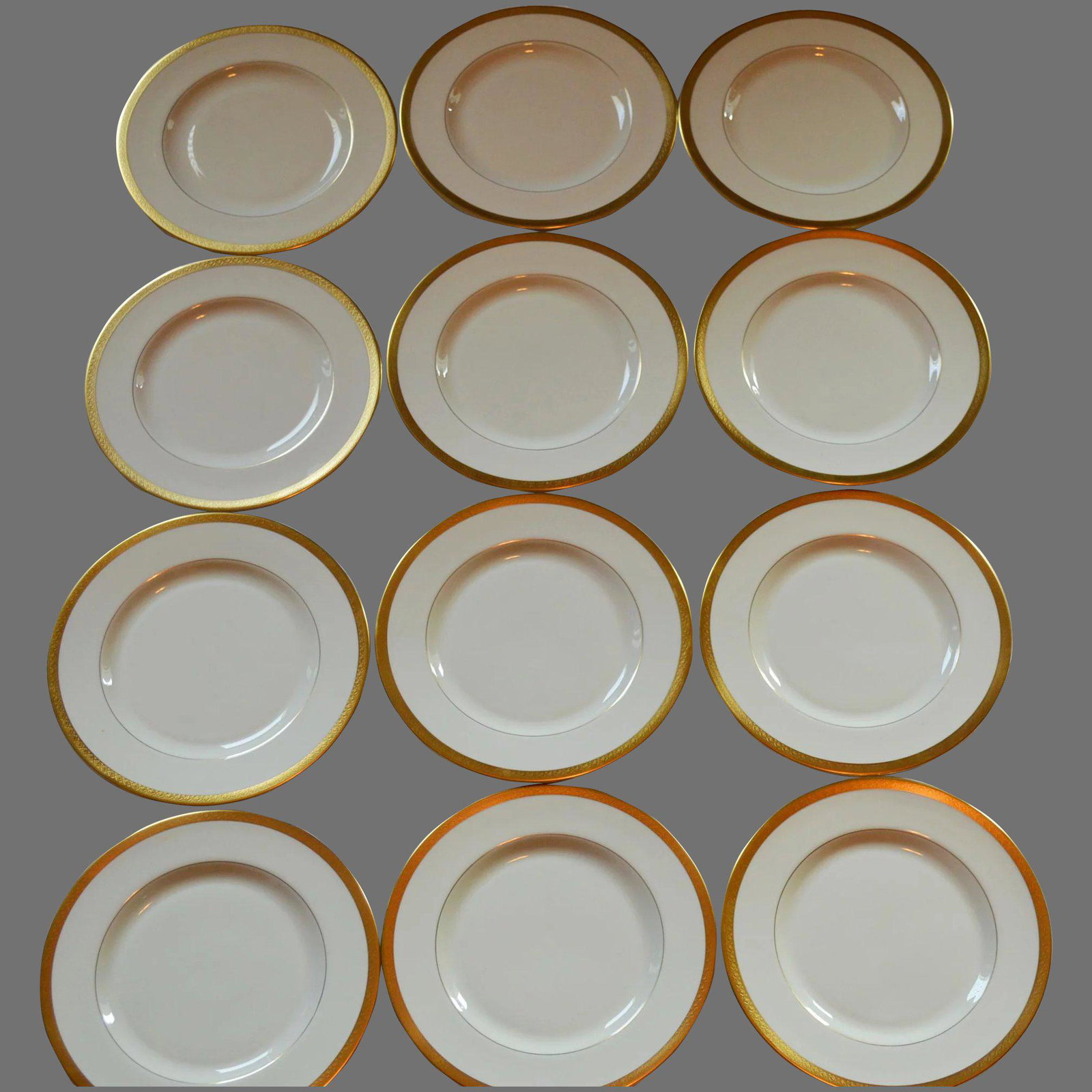 Dinner Plate ~SET OF 12 ~ 10 3/4” 24K Gold Diamond Rim (1 of 6)