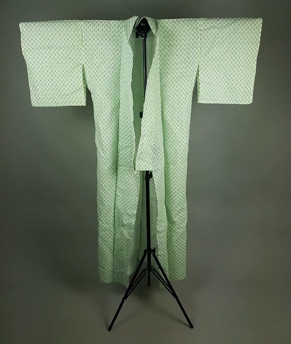MINT HEMP GEOMETRIC KIMONO (1 of 8)