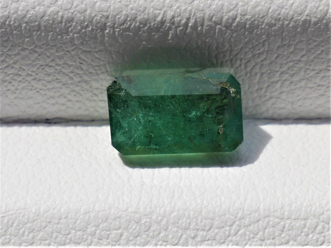 Zambian Emerald 1.30 ct (1 of 2)