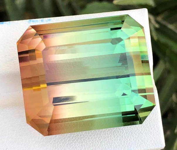 Bid in Premium Loose Gemstones Auction on Oct 13, 2021 by Jasper52 in NY