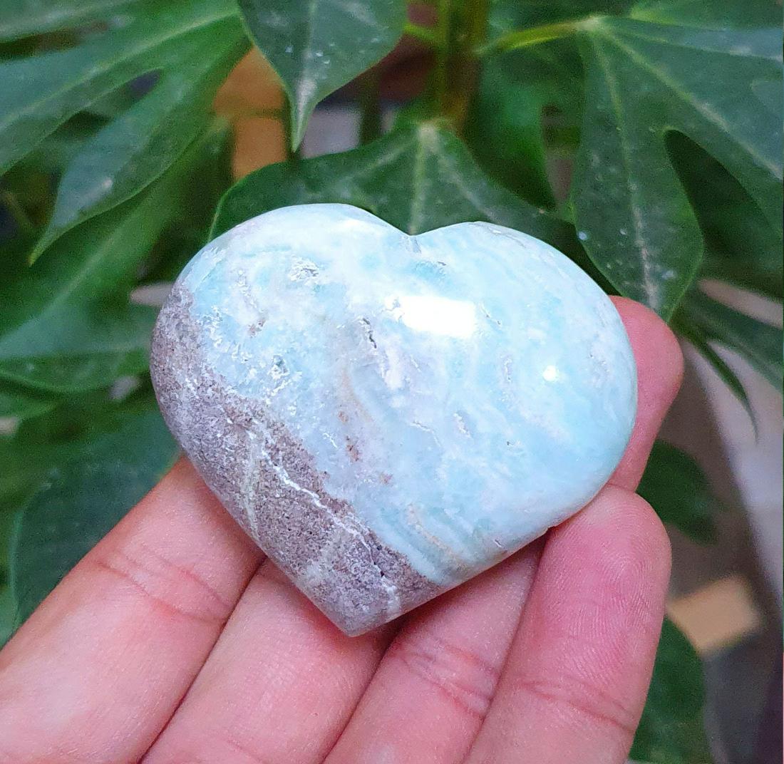 Caribbean Blue Calcite, Aragonite Heart shape 87 gram - (1 of 6)