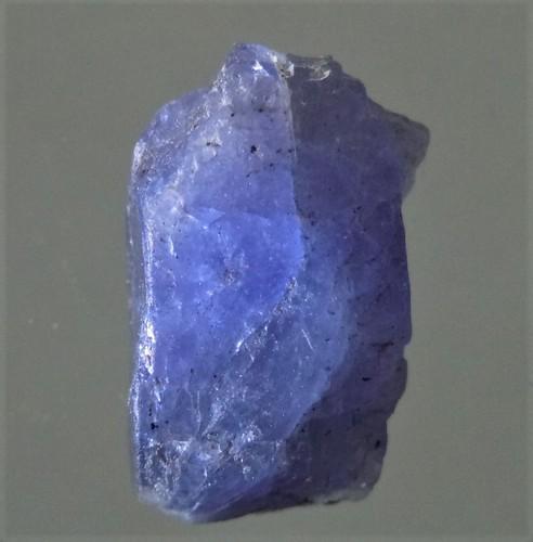 7.15 CT TRANSLUCENT TANZANITE - UNTREATED GEMSTONE (1 of 8)
