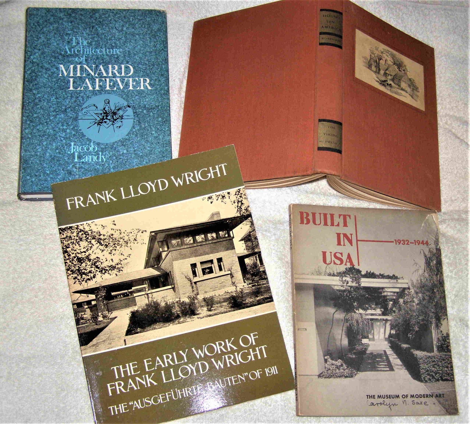 Lot 4 books American Architecture (1 of 1)