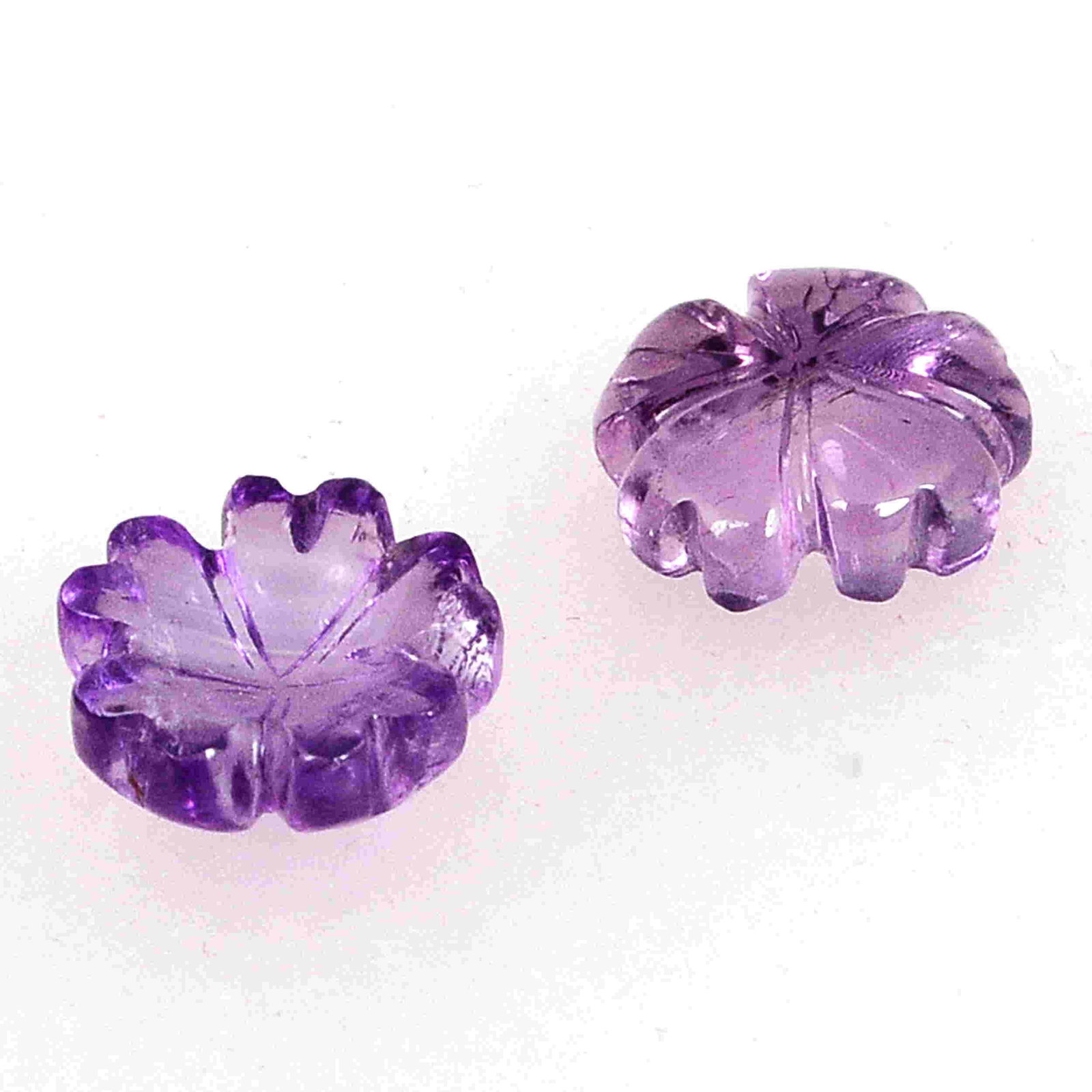 5.95 Ct Purple Round Amethyst Loose Gemstone 2 Pieces: No Reserve! Title: 5.95 Ct Purple Round Amethyst Loose Gemstone 2 Pieces Brand: Gems Trading Center Gemstones: Amethyst Carat Weights: 5.95 Size/Dimensions: 4H x 11L x 11W mm Shipping: Domestic: Flat-