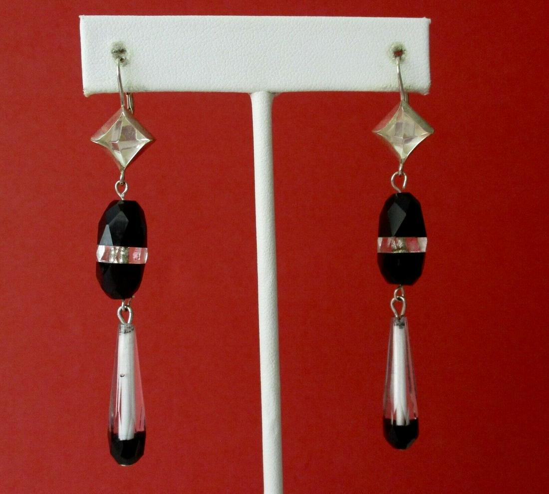 Pair of Vintage Art-Deco 3-Inch Crystal Earrings Set in (1 of 12)