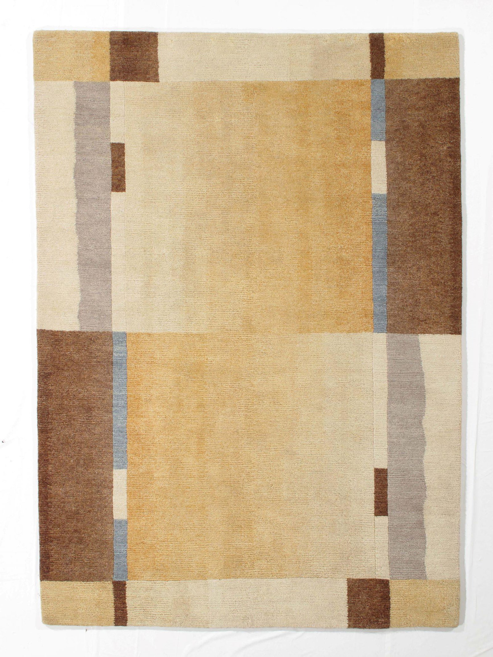 Nepal 5.8x8: Title: Nepal 5.8x8 Origin: Nepal year:New Materials: wool Size: 5.8x8 Description:Nepal Reserve: $900.00 Shipping: Domestic: Flat-rate of $100.00 to anywhere within the contiguous U.S. Internationa