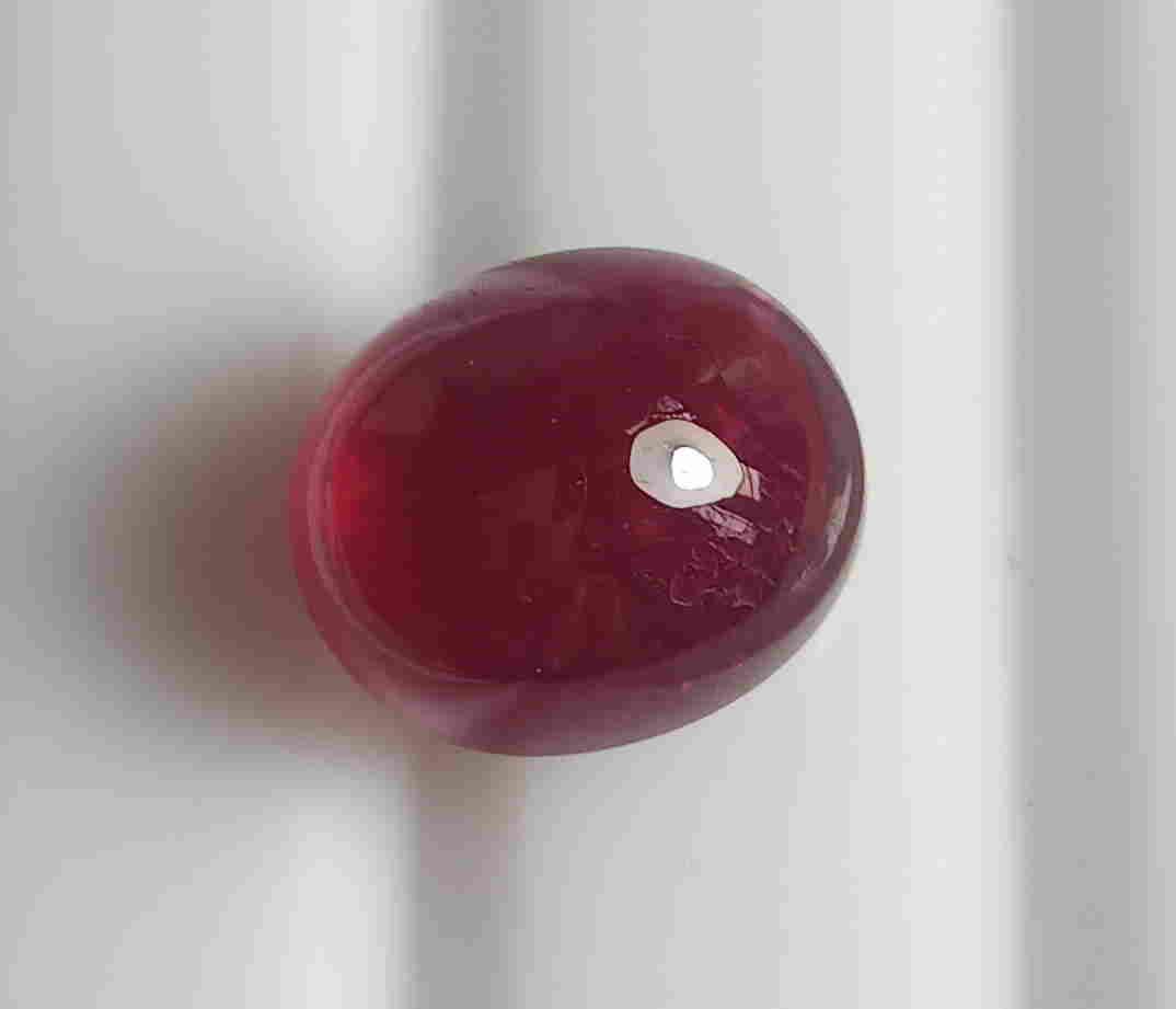 7.65 CTS NATURAL RED RUBY OVAL CABOCHON GLASS FILLED (1 of 5)