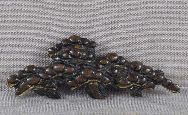 19c Japanese sword MENUKI three pines (1 of 3)