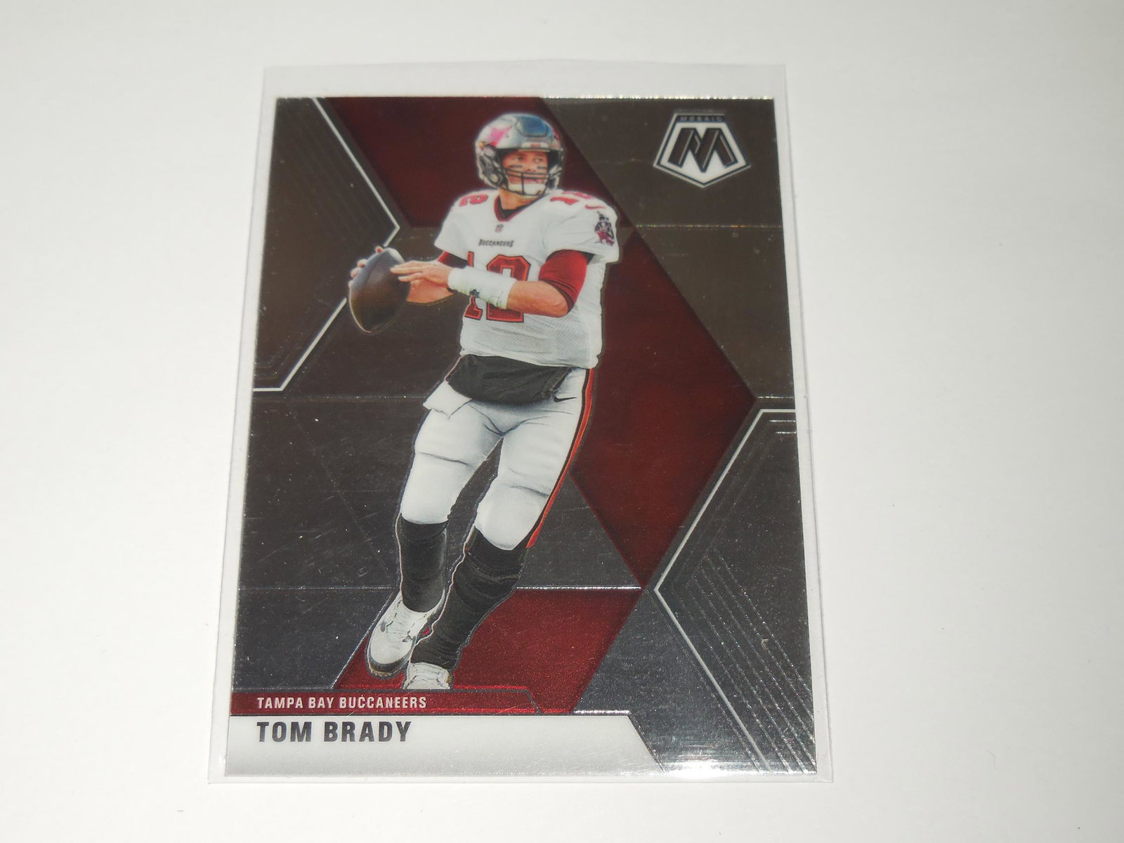 2020 PANINI MOSAIC TOM BRADY CHROME (1 of 2)
