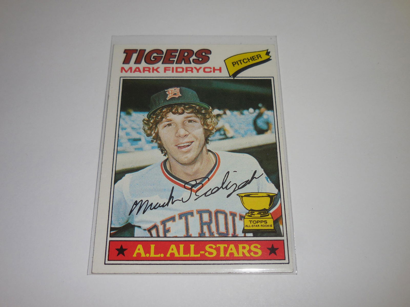 1977 TOPPS MARK FIDRYCH ROOKIE CARD DETROIT TIGERS (1 of 2)