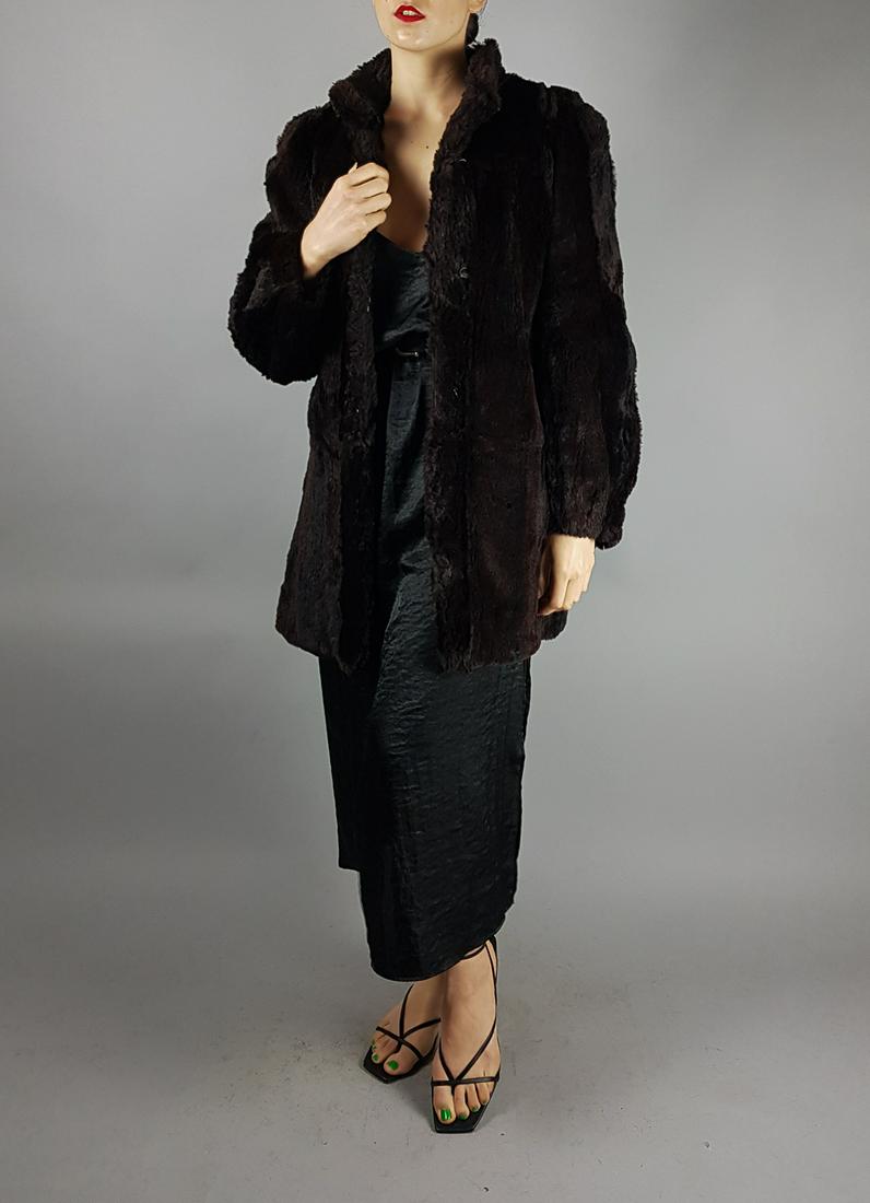 BROWN SHEARED BEAVER FUR COAT (1 of 7)