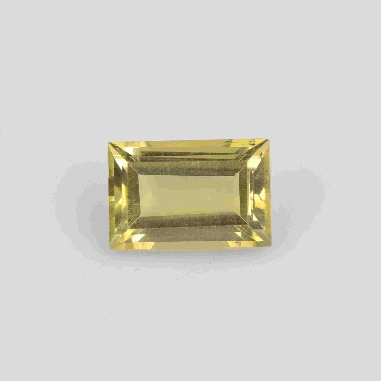 4.05 Carat Yellow Color Natural Octagon Lemon Quartz: No Reserve! Title: 4.05 Carat Yellow Color Natural Octagon Lemon Quartz Loose Gemstone 1 Pieces Additional Information: Specification of Gemstone Stone : Lemon Quartz Shape : Octagon Size : 6H x 12L x